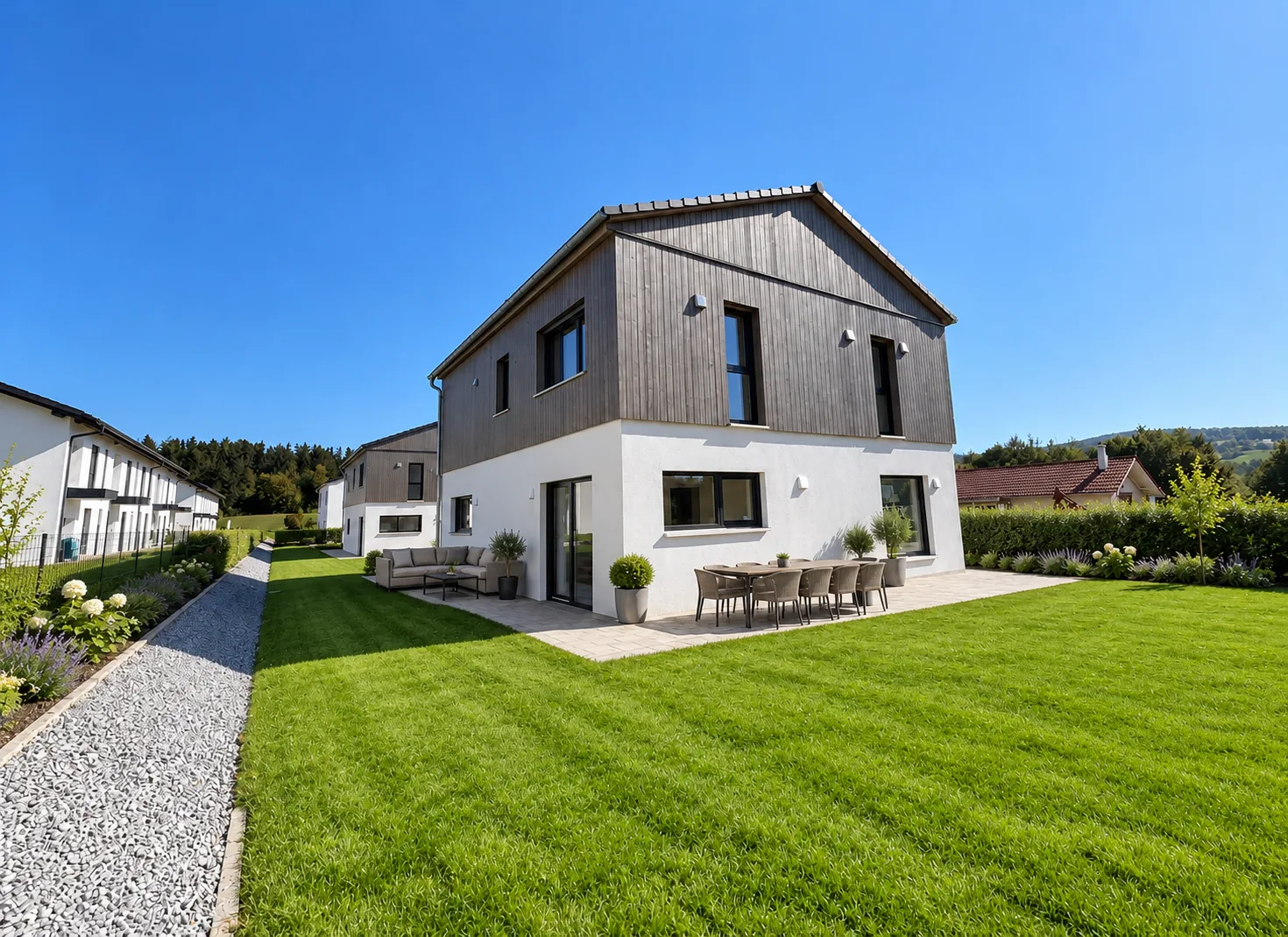 Haus Nr. 10 – Garten an der Hausseite, Gartenbeispiel, KI-modifiziert